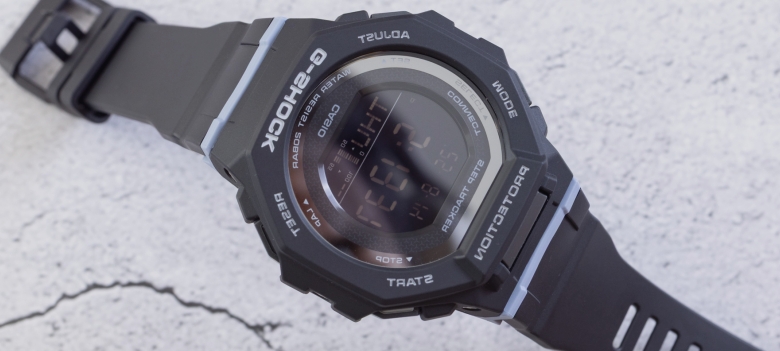 hands on casio g shock gmd b300 smaller sized bluetooth activity watch 68afff9cb2bbe