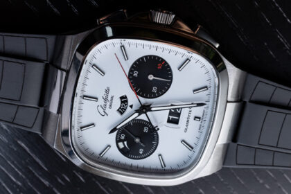 hands on glashutte original seventies x chronograph panda dial watch 6895a1ff03490