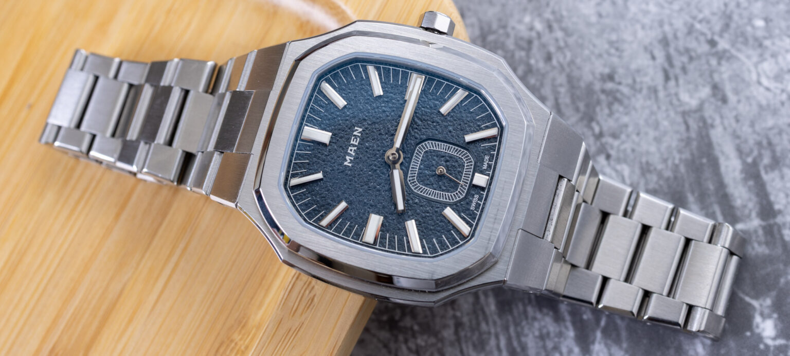 hands on maen manhattan 37 manual wind watch 689450257e76e