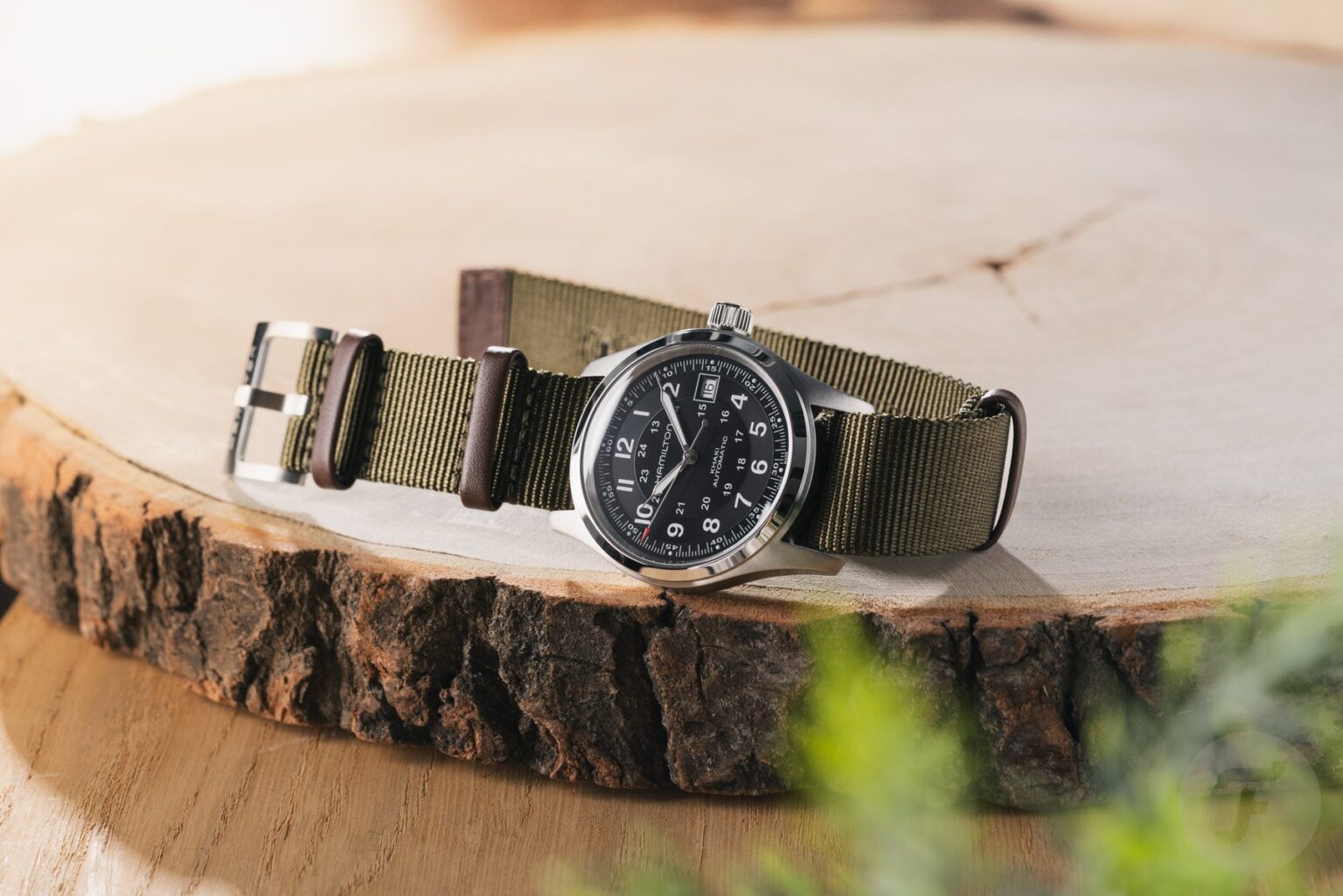 hands on with the 38mm hamilton khaki field automatic call of duty black ops 7 limited edition 68dbff5b20f6c