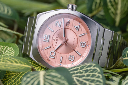 farer integra watch review an integrated bracelet watch that overcomes assumptions 68f730524d056