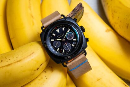 hands on sunrex banana reef solar chronograph watch 68f48d5fb887f